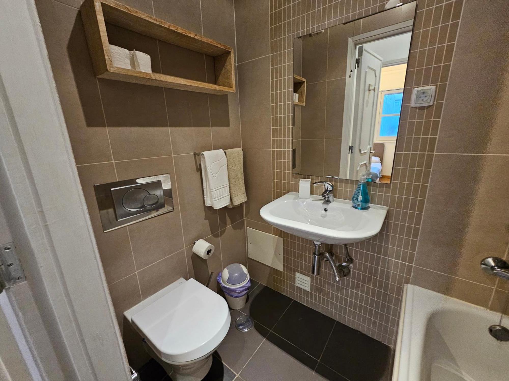 Blife Batalya Private Rooms Фаро Стая снимка